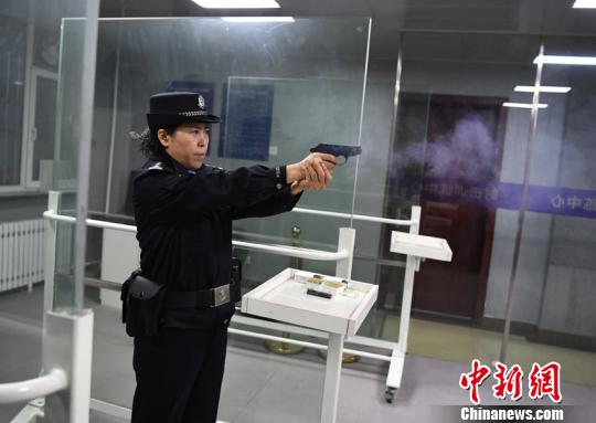 ŰڽдѵŰǳ·ѵļְ̹٣ʮ־׼ˮƽͬ¶̾ 