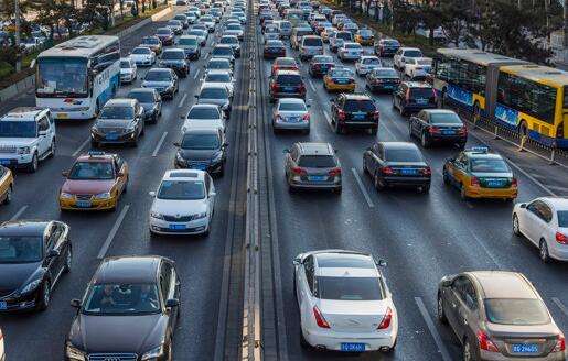 Эй2³ó122 ͬ½17.4%