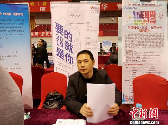 ԢѧŽշֹ˾ƸǰҲˡʮ򡱵A4ֽýѵ˾һܸ߼ߣҪƸѵýͽ˲ţͬҵнϸƵĵнһ⣬985ԺУ˲Żÿ15-30Ԫסǵλ˲ŷȻģûгùġ ѧ 