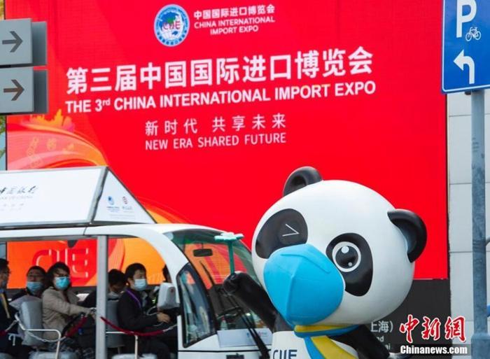 11��4�գ��������й����ʽ��ڲ����ᾲ����Ļ��ͼΪһ���ڶɳ����������Ἢ����������� <a target='_blank' href='http://www.chinanews.com/'>������</a>���� ���� ��