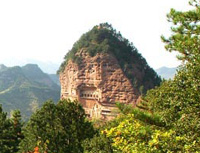 麦积山石窟