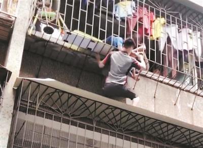 ��ͯͷ��������95����С��ͽ��������ǽ�оٺ�ͯ