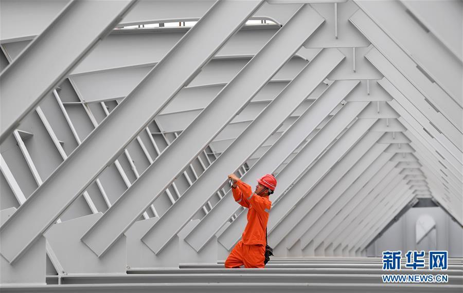 (新华全媒头条·年中经济观察·图文互动)(9)增速转正释暖意——透视疫情“大考”下的中国经济“半年报”