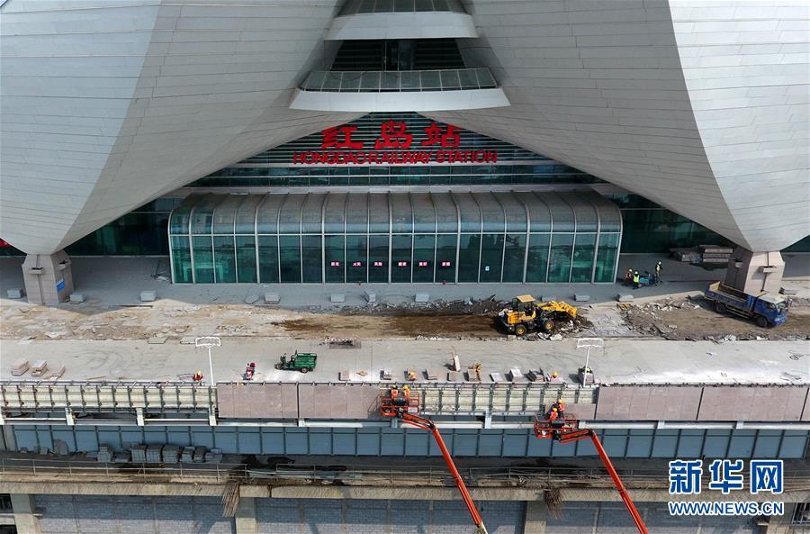 (新华全媒头条·年中经济观察·图文互动)(2)增速转正释暖意——透视疫情“大考”下的中国经济“半年报”