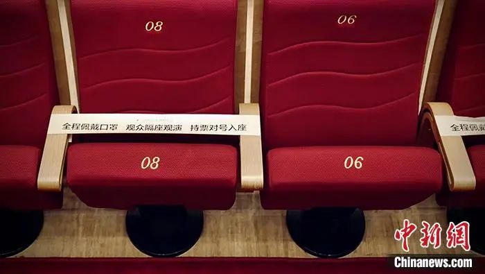 ����Խ����Ժ��Ѳ���ֳ�����γϷ�繩ͼ ������ ��