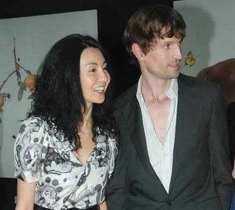 56������������ع⾪�����ˣ�9�ο̹���ʷ�����й�������