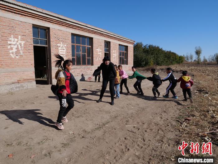 ͼΪδ�����㺢��������Ϸ���������� ��