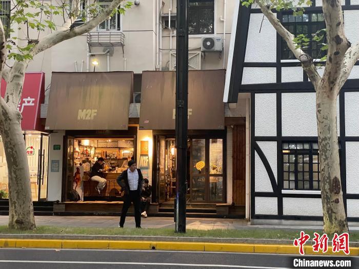 �»�·�ϵĿ��ȵ� ����Ө ��