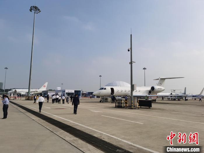 ���Ľ�������񺽿�չ��Ļ ���� ��