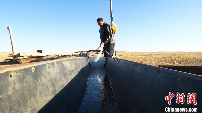 ͼΪ���������ɹ�Ұ¿��ˮ�����ﳬ��ͼ