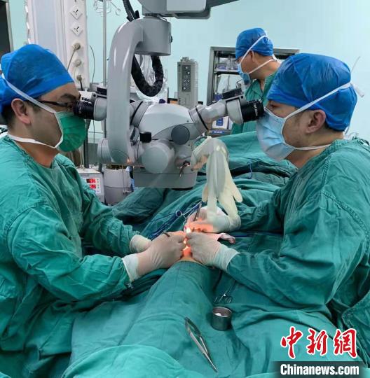 ����Ĵָ�����������ȹ���һ���߶�ָʧ������