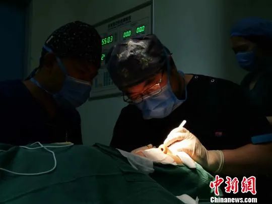 点击进入下一页