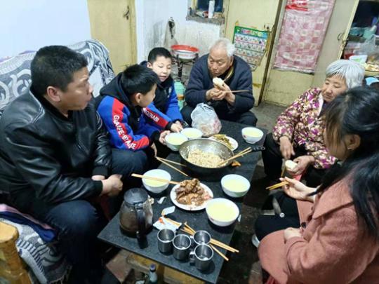 点击进入下一页