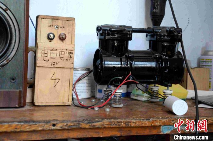 ����˶���÷Ͼɵ��������װ�ɵ�һ̨���á��������� ��