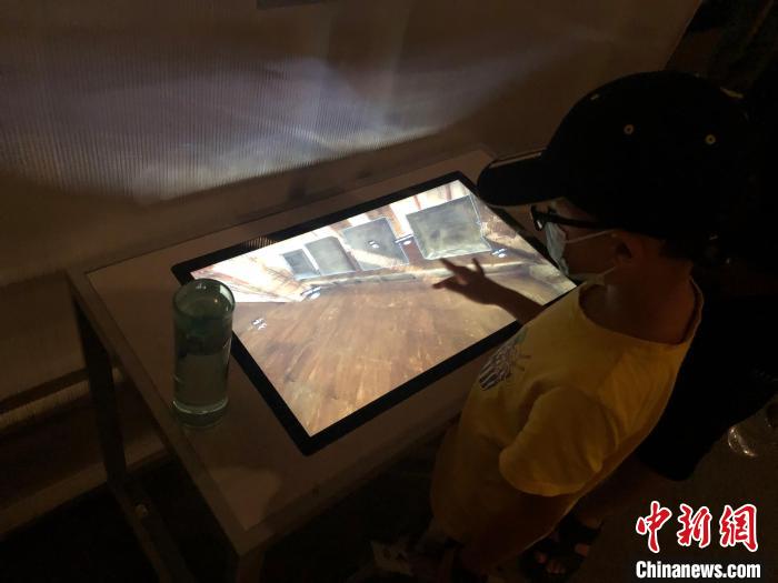 �������׶������չ����ʹ�û����豸����� ��