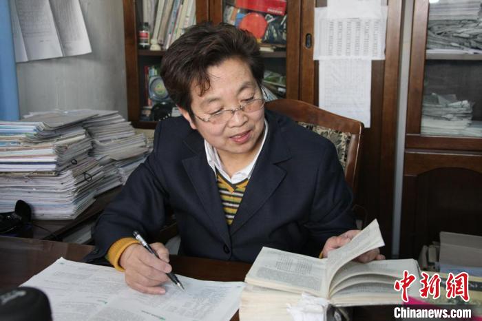 �ƹ��侭���賿������𴲱��Σ�ÿ�ο����ԣ�������ҹ�����Ծ���(����ͼ) �Ƹ����й�ͼ