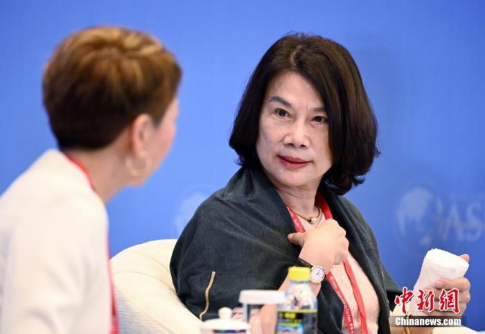 ����ͼ���麣���������ɷ����޹�˾���³����ܲö����顣 <a target='_blank' href='http://www.chinanews.com/'>������</a>���� ���� ��