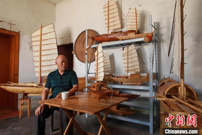 ����һũ�����58�괫����Ͽľ����������