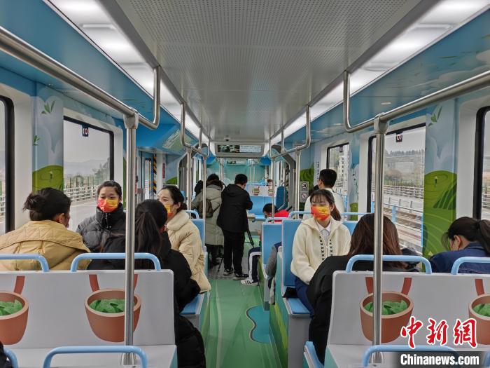 �ڶ�������ο�ǰ�����飬����ƽ�����ʵ��г��Ϻ��������µĳ����ڣ�������;������⡣������ ��