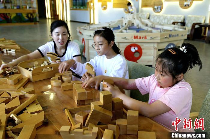 ��������ѧ��������ľ�����ﺺ�� ��