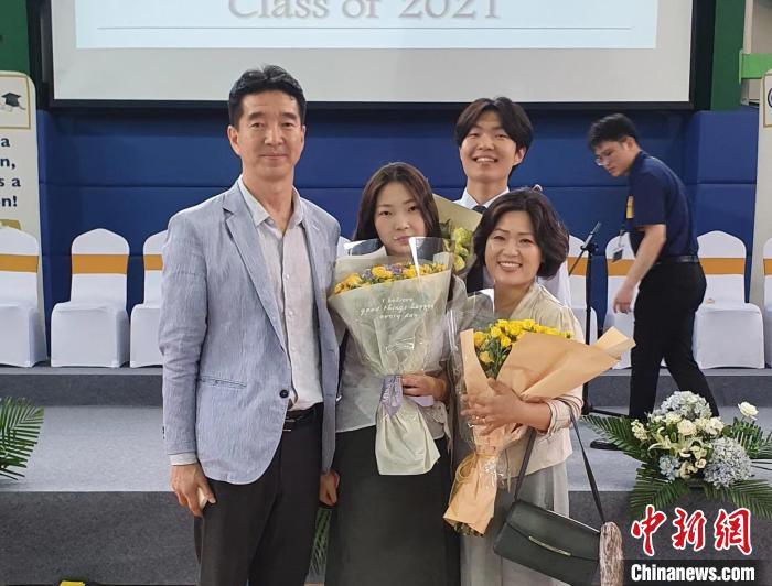 ���������й�����20�أ���Ϊһ�鲼����һ����