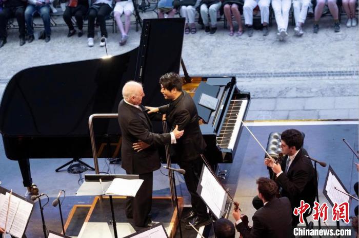 ����ȫ��Ѳ��������Ƭ �������ֹ�ͼ