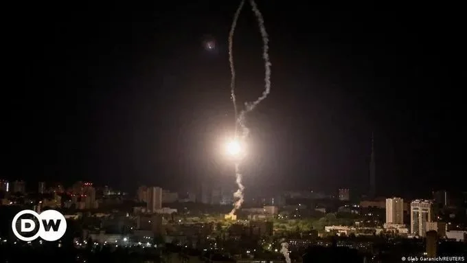 ǰ��վ����������-3�����������У��������������⻹���ھ����У�